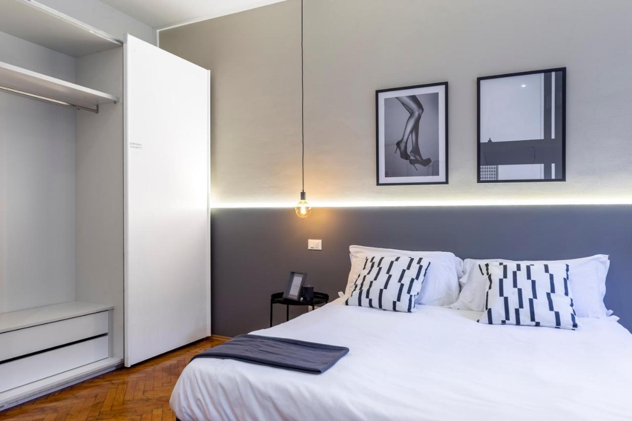 Amazing Studio In The City Center + Wifi Триест Экстерьер фото