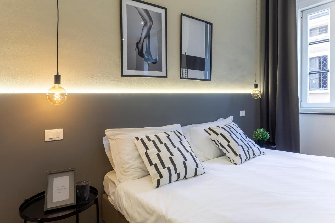 Amazing Studio In The City Center + Wifi Триест Экстерьер фото