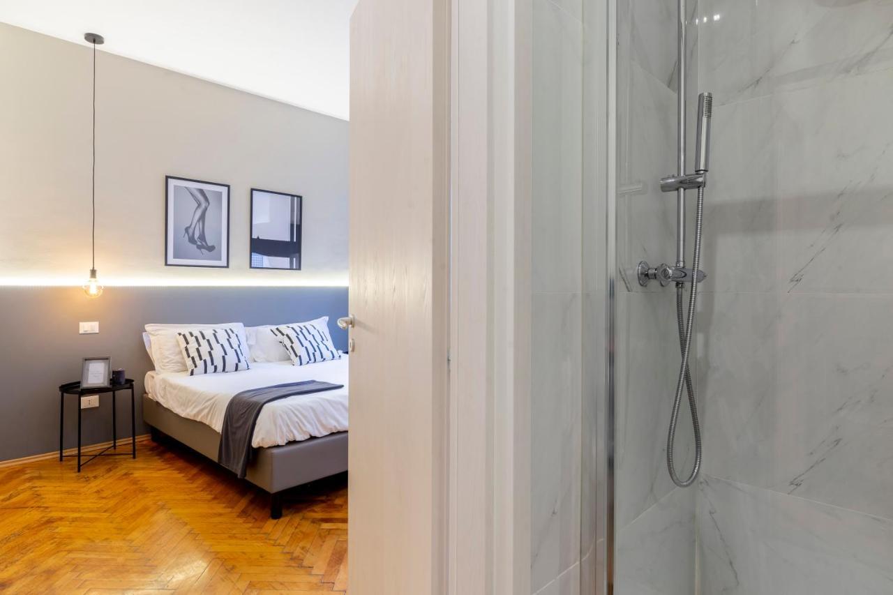 Amazing Studio In The City Center + Wifi Триест Экстерьер фото
